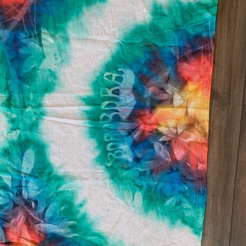 Sarong - Picture 4 of 5